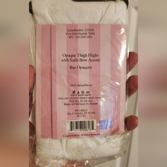 Leg Avenue knee high bow top stockings - Picture 3 of 3